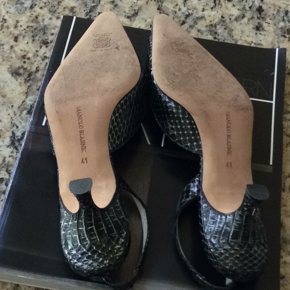 🔥MANOLO BLAHNIK slingback with crystal buckles 41 - Picture 5 of 8